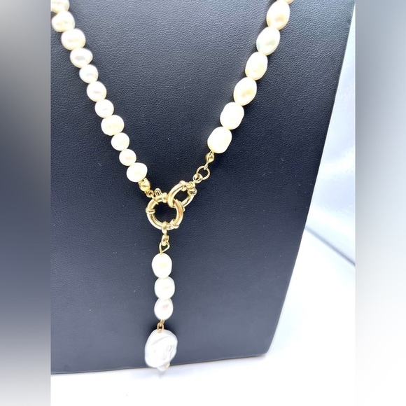 Pearl and Paperclip Chain Necklace Double Señorita Clasp GoldTone Long Lariat - Picture 9 of 15